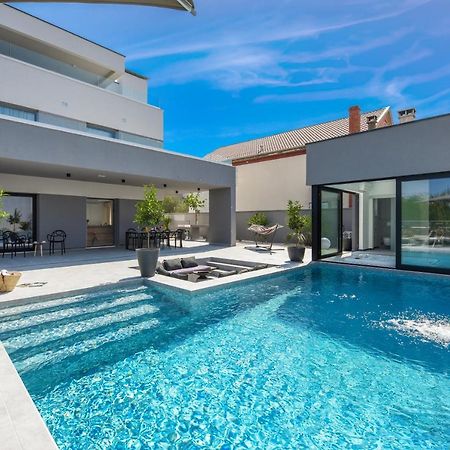 Villa Omnia Zadar Exteriör bild