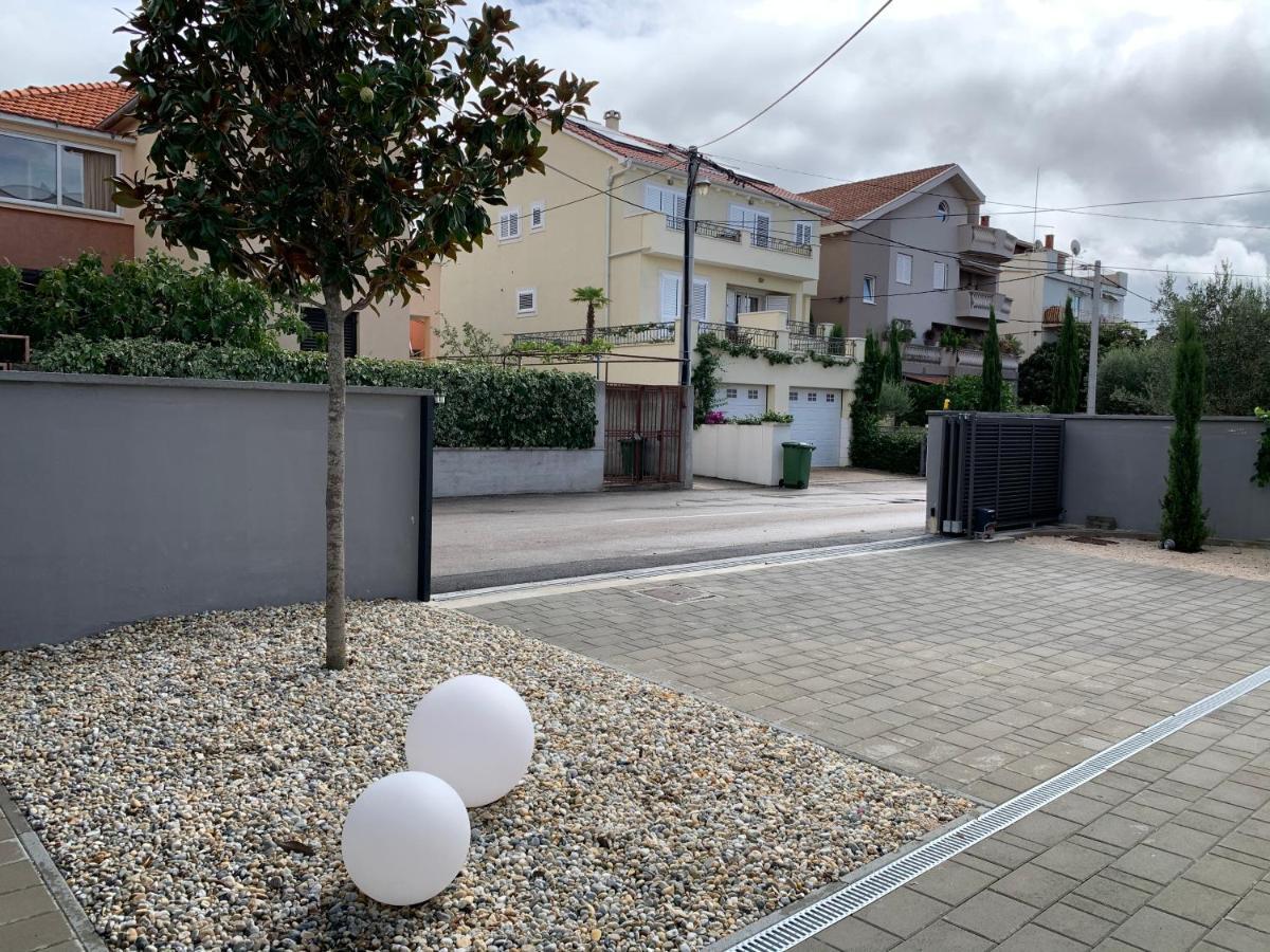 Villa Omnia Zadar Exteriör bild