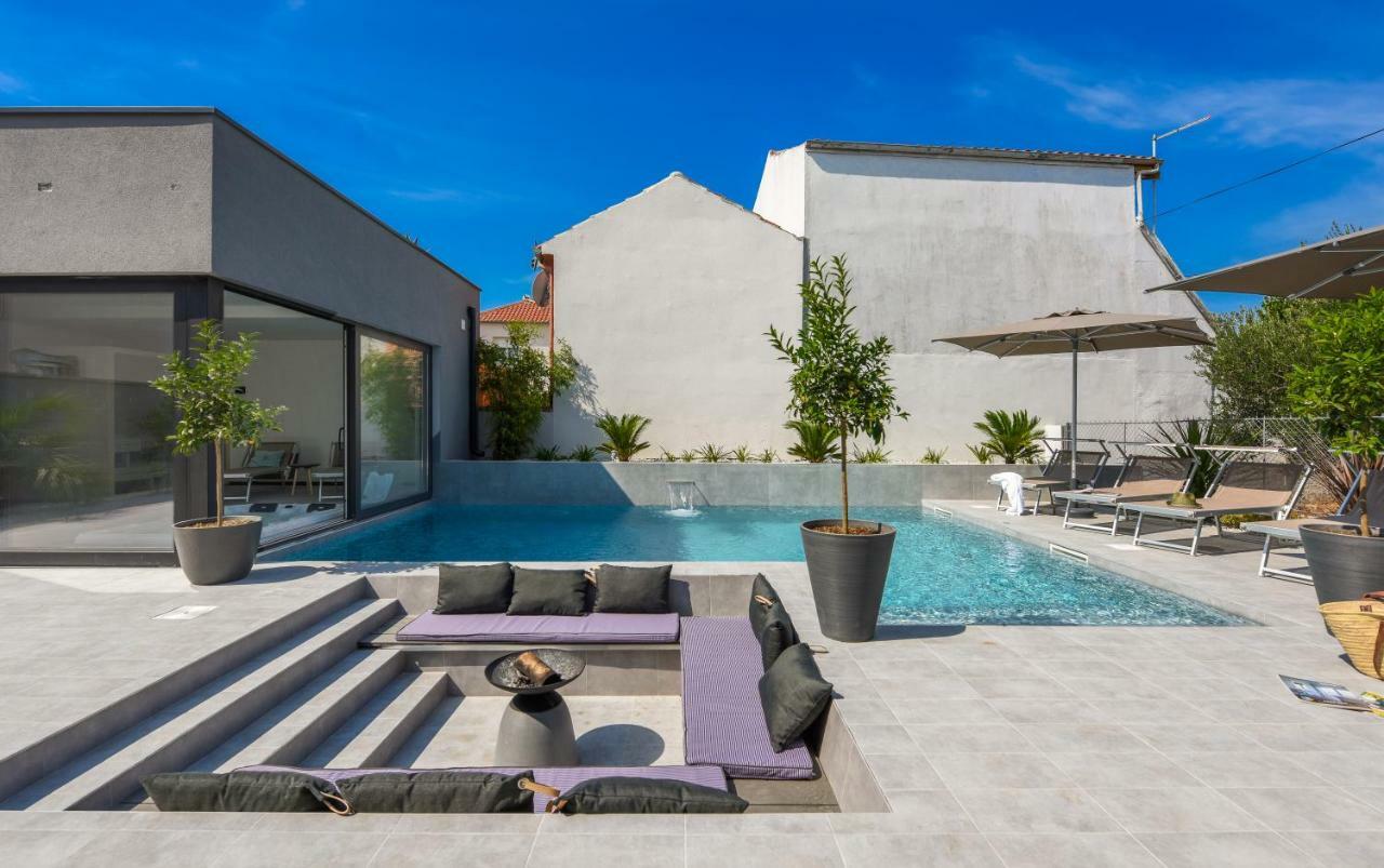 Villa Omnia Zadar Exteriör bild