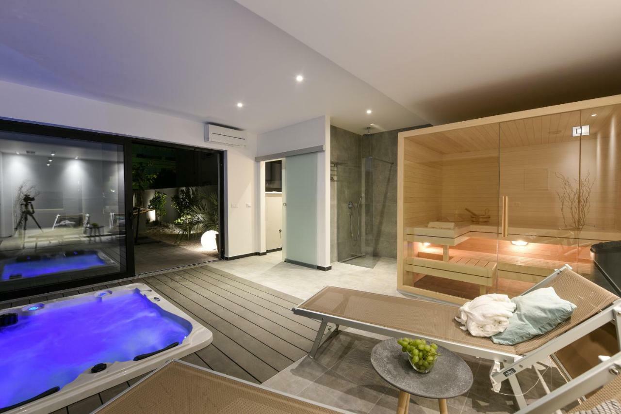 Villa Omnia Zadar Exteriör bild